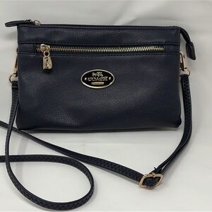 Coach Navy Leather Crossbody Bag Gold Hardware Front Zip Pocket